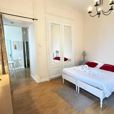 Apartment Au Coeur Du Chateau