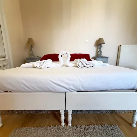 Au Coeur Du Chateau